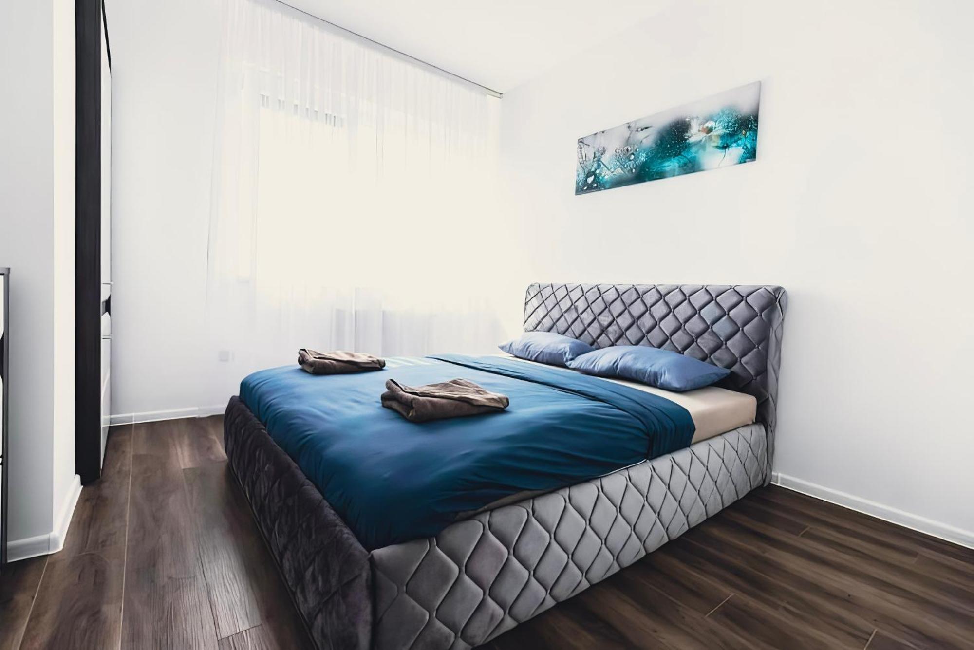 Center Pearl 2Br Wifi Easy-Check-In Lägenhet Klaipėda Exteriör bild